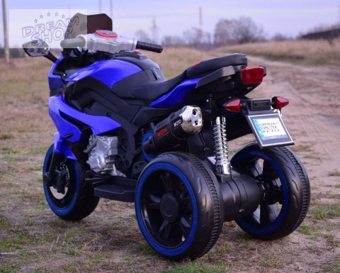 DUŻY MOTOR ŚCIGACZ STRONG 2 EXCLUSIVE, ŚWIECĄCE KOŁA/HLX2018 DUŻY MOTOR ŚCIGACZ STRONG 2 EXCLUSIVE, ŚWIECĄCE KOŁA/HLX2018