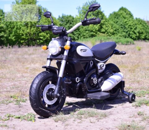 DUŻY MOTOR TIANDA NA POMPOWANYCH KOŁACH, DWA SILNIKI/QK307 DUŻY MOTOR TIANDA NA POMPOWANYCH KOŁACH, DWA SILNIKI/QK307