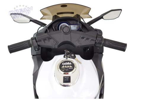 MEGA MOTOR ŚCIGACZ STRONG 2 EXCLUSIVE, ŚWIECĄCE KOŁA, GAZ W MANETCE, HAMULEC/DLS07 MEGA MOTOR ŚCIGACZ STRONG 2 EXCLUSIVE, ŚWIECĄCE KOŁA, GAZ W MANETCE, HAMULEC/DLS07