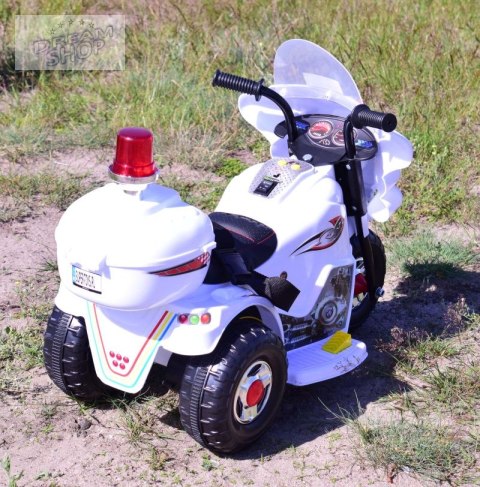 PIERWSZY MOTOR CHOPPER NA AKUMULATOR - KOGUT, MIĘKKIE SIEDZENIE, PASY/LL999 PIERWSZY MOTOR CHOPPER NA AKUMULATOR - KOGUT, MIĘKKIE SIEDZENIE, PASY/LL999