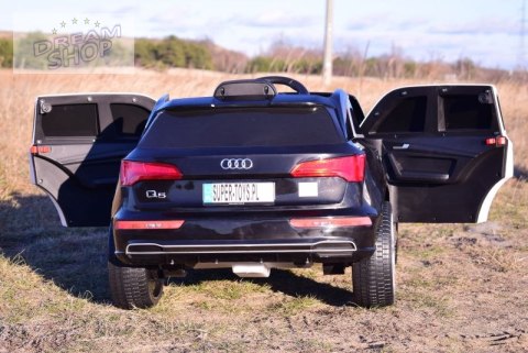 AUDI Q5 POLICJA , MIĘKKIE KOŁA, MIĘKKIE SIEDZENIE, RADIO FM, BLUETOOTH - PEŁNA OPCJA/S305 AUDI Q5 POLICJA , MIĘKKIE KOŁA, MIĘKKIE SIEDZENIE, RADIO FM, BLUETOOTH - PEŁNA OPCJA/S305