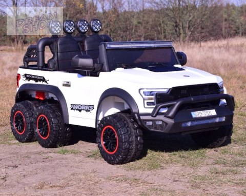 MEGA JEEP WORKS SIX 4X4, 2 X 12V MĘKKIE KOŁA, MIĘKKIE SIEDZENIE/JC003 MEGA JEEP WORKS SIX 4X4, 2 X 12V MĘKKIE KOŁA, MIĘKKIE SIEDZENIE/JC003