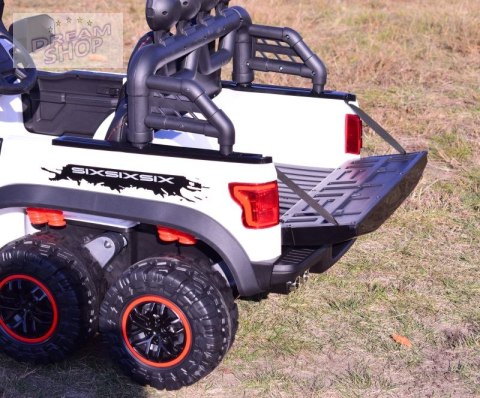 MEGA JEEP WORKS SIX 4X4, 2 X 12V MĘKKIE KOŁA, MIĘKKIE SIEDZENIE/JC003 MEGA JEEP WORKS SIX 4X4, 2 X 12V MĘKKIE KOŁA, MIĘKKIE SIEDZENIE/JC003