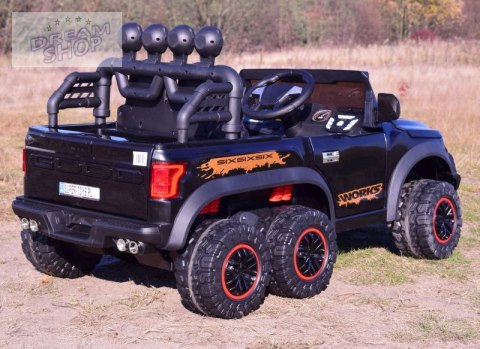 MEGA JEEP WORKS SIX 4X4, 2 X 12V MĘKKIE KOŁA, MIĘKKIE SIEDZENIE/JC003 MEGA JEEP WORKS SIX 4X4, 2 X 12V MĘKKIE KOŁA, MIĘKKIE SIEDZENIE/JC003