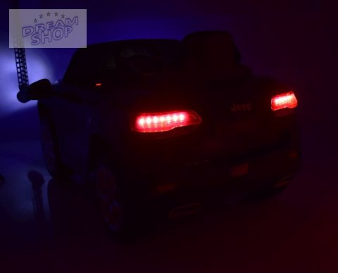ORYGINALNY JEEP GRAND CHEROKEE, MIĘKKIE KOŁA, MIĘKKIE SIEDZENIE, SUPER WERSJA/JJ2055 ORYGINALNY JEEP GRAND CHEROKEE, MIĘKKIE KOŁA, MIĘKKIE SIEDZENIE, SUPER WERSJA/JJ2055