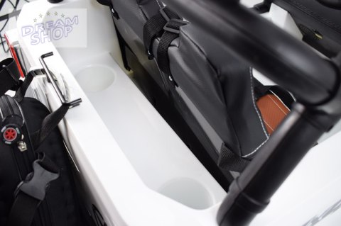 MEGA JEEP 4X4 Z REDUKTOREM NAPĘDU EXCLUSIVE 24 V, 480 WAT, WOLNY START,MIĘKKIE KOŁA /WXE1688-24V