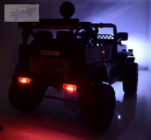TOYOTA FJ CRUISER NA AKUMULATOR WERSJA 4X4, 180 WAT/JJ2099 TOYOTA FJ CRUISER NA AKUMULATOR WERSJA 4X4, 180 WAT/JJ2099