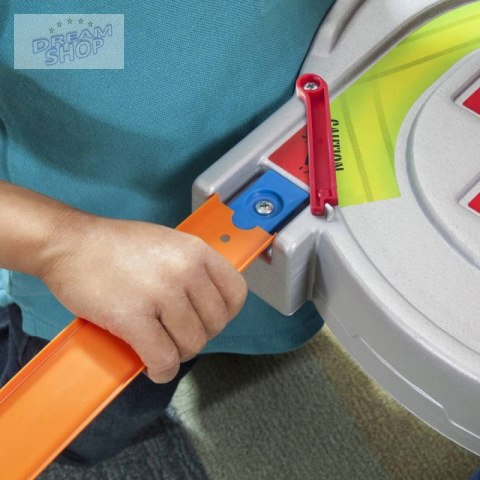 Step2 Tor wyścigowy Hot Wheels™ Road Rally Raceway Step2 Tor wyścigowy Hot Wheels™ Road Rally Raceway