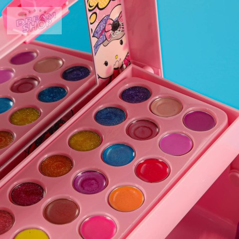 Kuferek zestaw kosmetyków do makijażu i paznokci makeup kosmetyki cienie lakiery walizka Kuferek zestaw kosmetyków do makijażu i paznokci makeup kosmetyki cienie lakiery walizka