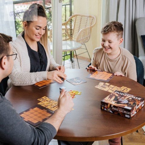 Gra Tajemnicze Podziemia edycja 2022 Trefl 02305