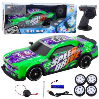 Auto Sportowe Zdalnie Sterowane RC Podświetlana Karoseria Drift Zielone