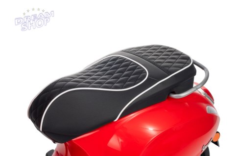 Pojazd Skuter Vespa ROMA Czerwony