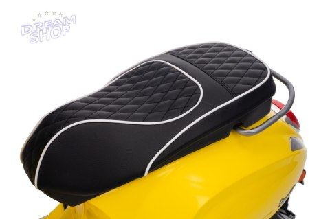 Pojazd Skuter Vespa ROMA Żółty