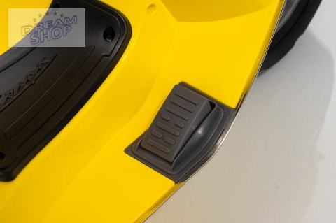 Pojazd Skuter Vespa ROMA Żółty