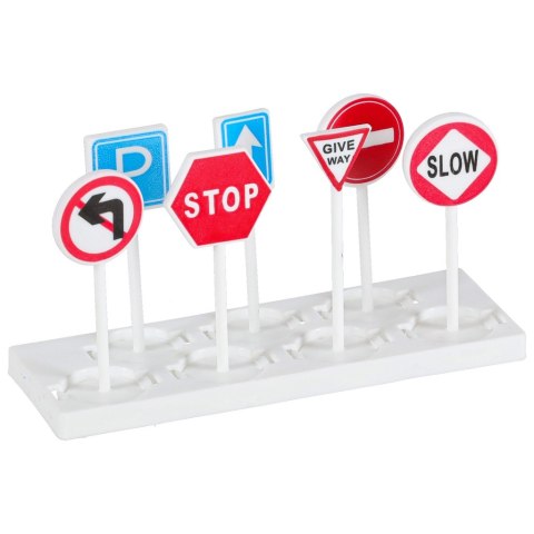 Samolot transporter z autami straż pożarna bok