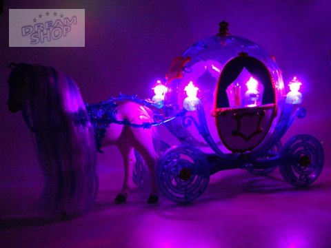 Karoca Kopciuszek + koń z grzywą chodzi rży + lalka w balowej sukni ZA1362