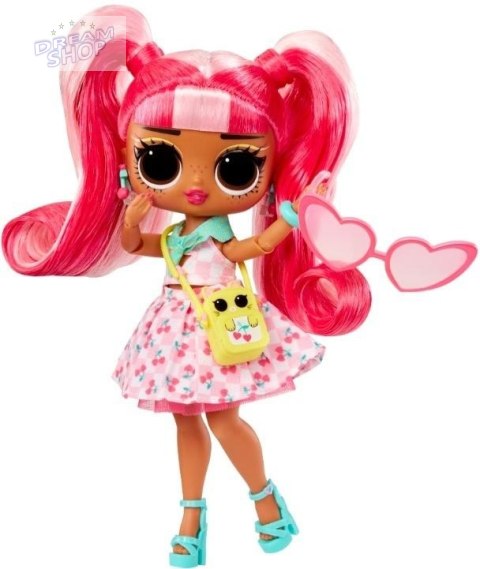 LOL Surprise Tweens Core Doll - Cherry B.B. LOL Surprise Tweens Core Doll - Cherry B.B.