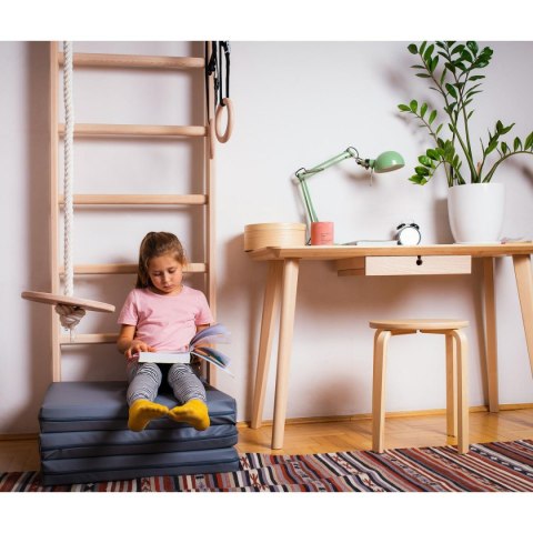 DRABINKA Z DREWNIANYM DRĄŻKIEM I AKCESORIAMI BENCHK 111+A204