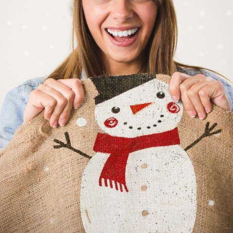 WOREK NA PREZENTY JUTOWY 70X50CM BAŁWAN