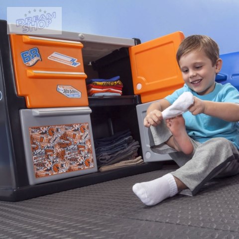Step2 Szafka na ubrania dla chłopca Hot Wheels™ Race Car Dresser™ Step2 Szafka na ubrania dla chłopca Hot Wheels™ Race Car Dresser™