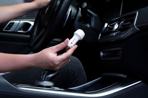 Ładowarka samochodowa Forcell F-Energy Carbon USB C + USB A QC3.0 PD 3A 38W CC50-1A1C biała