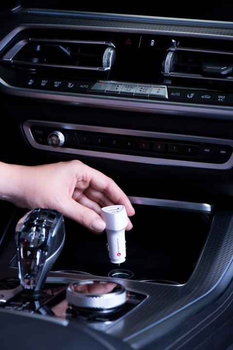 Ładowarka samochodowa Forcell F-Energy Carbon USB C + USB A QC3.0 PD 3A 38W CC50-1A1C biała