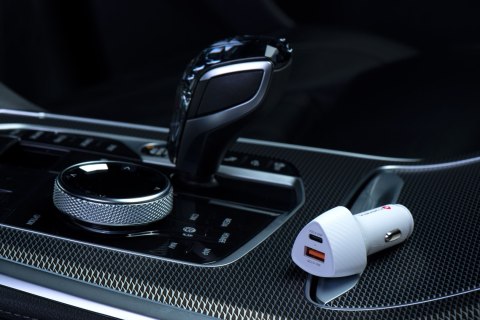 Ładowarka samochodowa Forcell F-Energy Carbon USB C + USB A QC3.0 PD 3A 38W CC50-1A1C biała