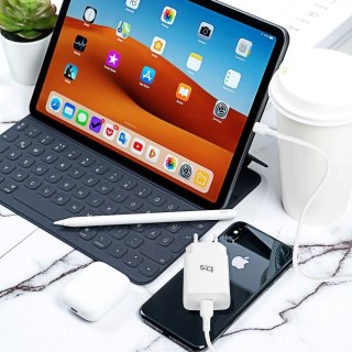 Ładowarka sieciowa do telefonu Blue Star USB C QC4.0 PD 3A 18W + kabel USB C do Lightning TFK-TC-1099C biała