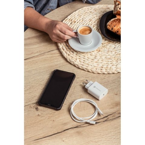 Ładowarka sieciowa do telefonu Forcell F-Energy USB C QC4.0 PD 3A 20W + kabel USB C do Lightning TFK-TC-20WPD biała