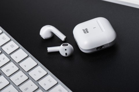 Słuchawki bezprzewodowe douszne Blue Star Nova Fi5 TWS białe