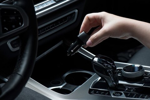 Ładowarka samochodowa Forcell F-Energy Carbon USB A QC3.0 3A 18W CC50-1A czarna