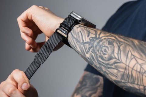 Pasek do Apple Watch Forcell F-Design FA05 rzep nylon 42 / 44 / 45 / 49 mm czarny