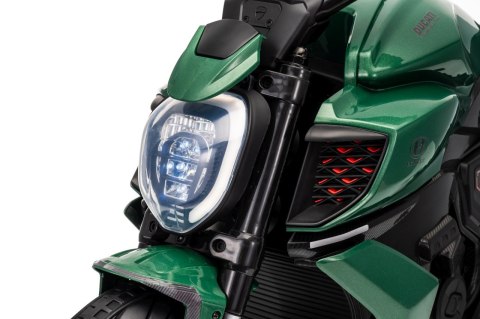 Pojazd Motor Ducati Diavel x Bentley Zielony