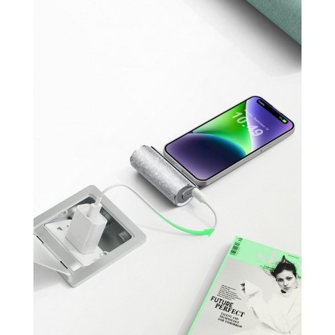 Powerbank Veger PlugOn (W0573) PD QC3.0 2,4A 12W 5000 mAh z wbudowanym złączem USB C srebrny